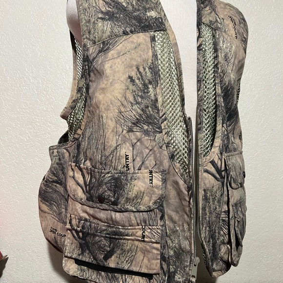 Cabela's Other - Cabela's Camouflage Outdoor Vest